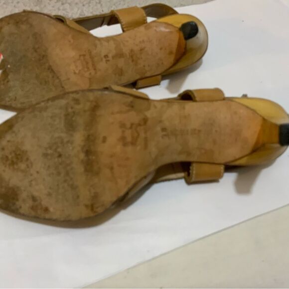 Manolo Blahnik strappy Tan Slingback open toe Heels size 38 - Picture 6 of 8